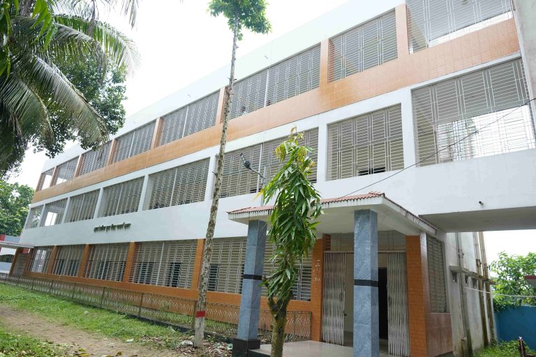 Bhasha Shoinik Musa Mia Honor's Bhaban